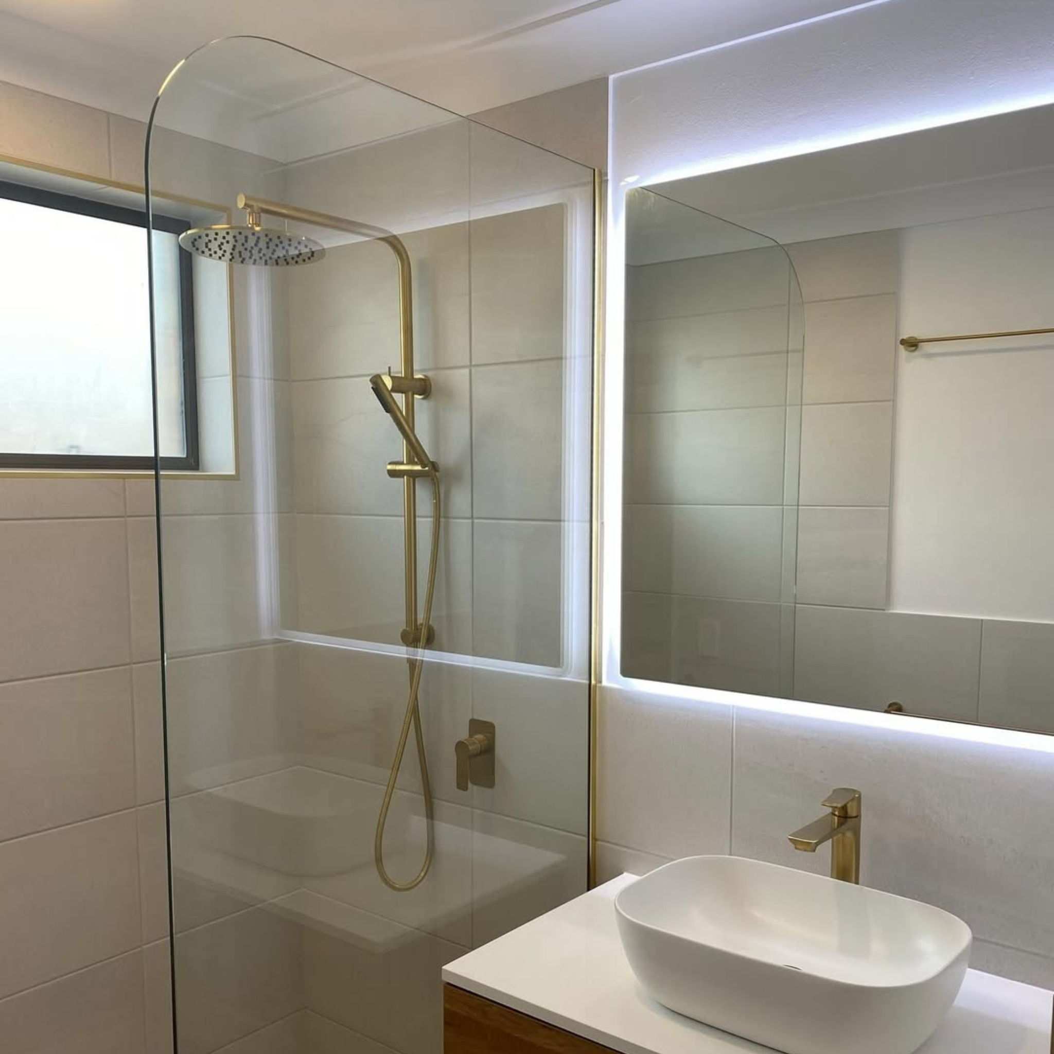 Shower Screen Cleaning Guide