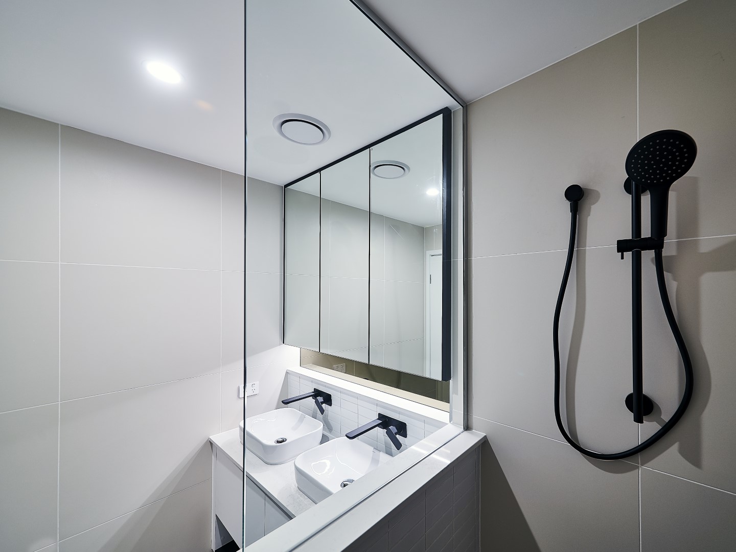 Frameless Shower Screen Panels